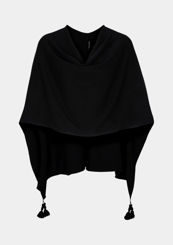 Feinstrick-Poncho mit Quasten   Material: Obermaterial: 81% Viskose