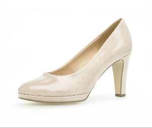 Plateau Pumps von Gabor in Lack mit 80 mm Trichterabsatz.